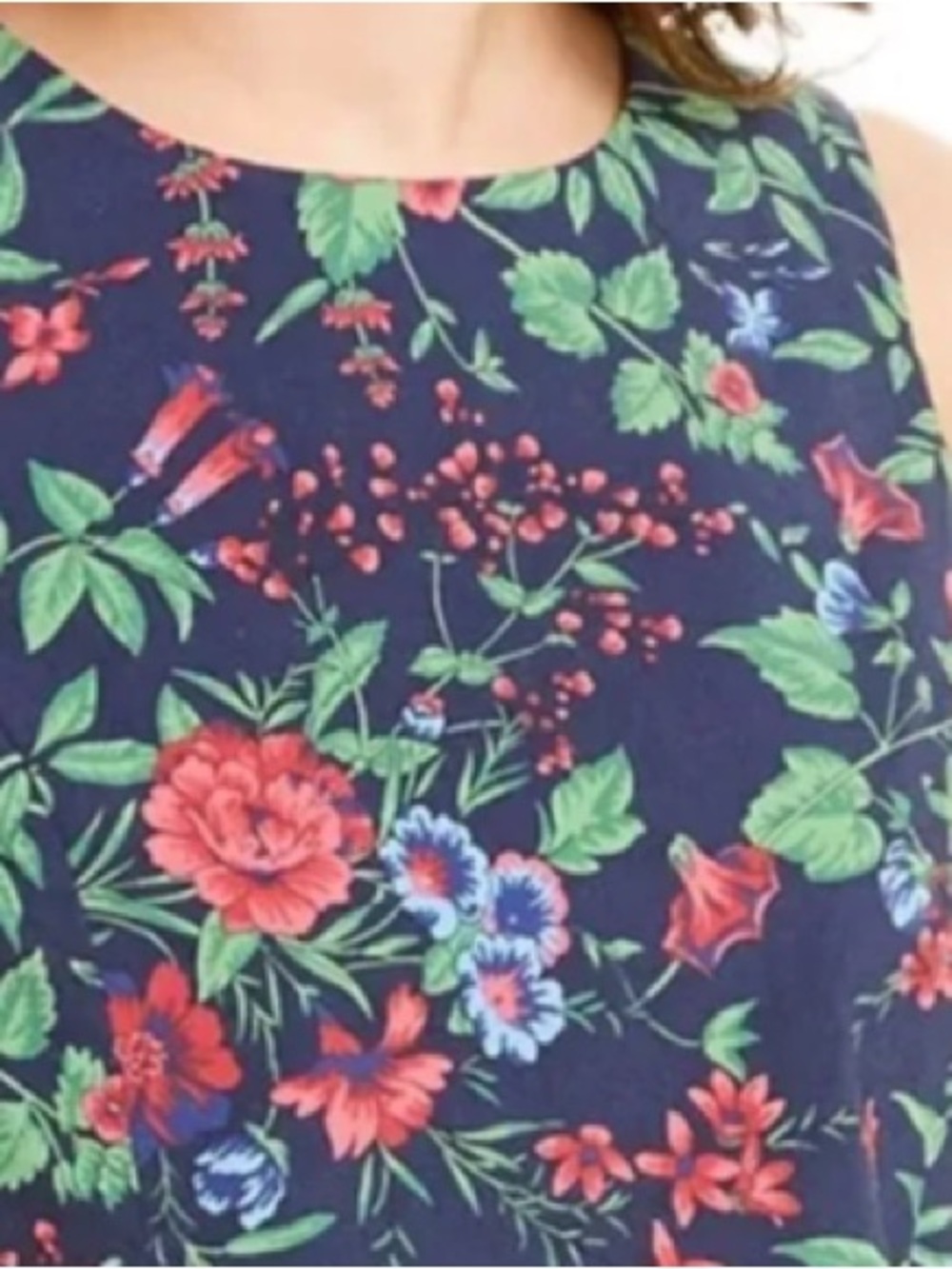 J. McLaughlin Amelia Navy/Multicolor Floral Stretch Sleeveless Top Size 4 Tank - Picture 3 of 12